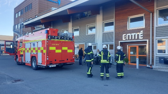 Brandlarm vid Raoul Wallenbergskolan i Skövde