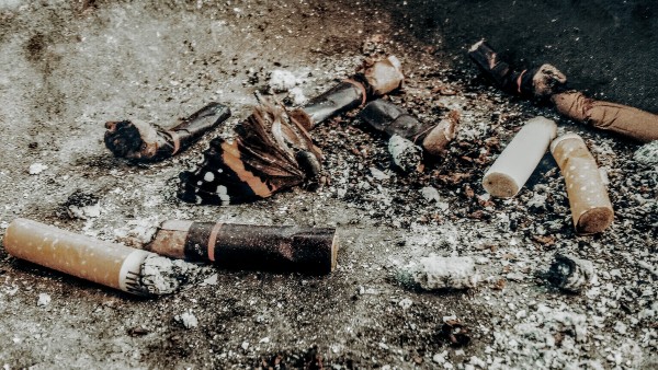 Cigarettfimpar, nedskräpning
