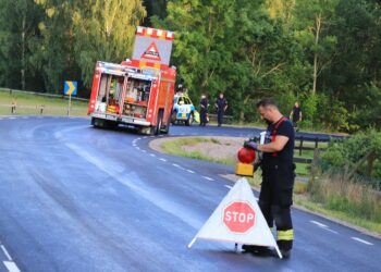 Allvarlig MC-olycka utanför Kvänum