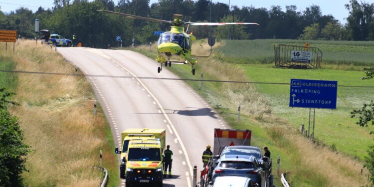 Försvunnen man hittad vid liv utanför Stenstorp