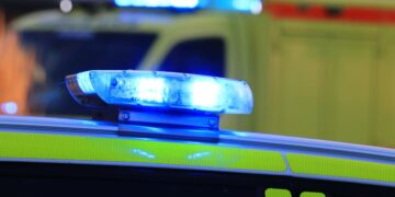 Polis och ambulans