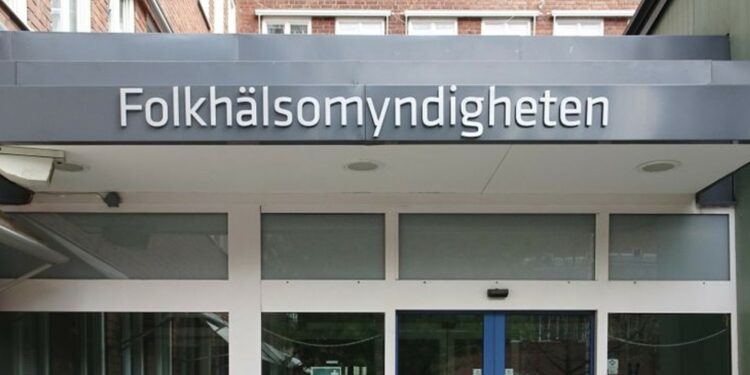 Lågutbildade upplever att de har sämre hälsa