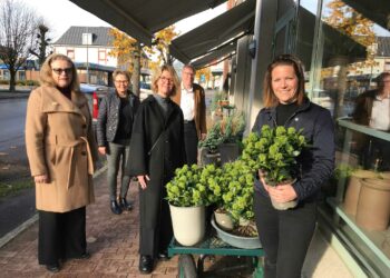Anställda inom Vara kommun får presentkort i Julklapp