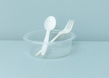 Vissa plastprodukter förbjuds nästa år