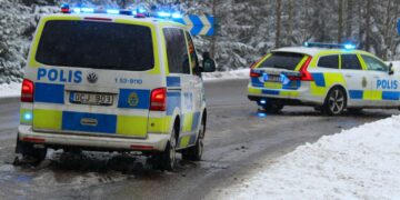 polisbilar-vinter-arkiv-foto-christian-svensson