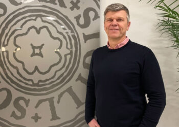 Han blir en av tre rektorer på Katedralskolan i Skara
