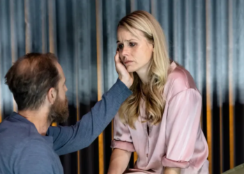 Föreställningen ”Ex” med bland andra Helena af Sandeberg till Vara Konserthus
