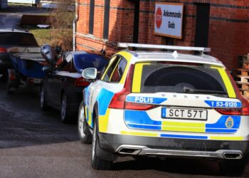 Sökandet efter försvunna Amela fortsätter – en man är anhållen misstänkt för människorov