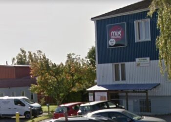 Klassiska Mix Megapol-skylten borta från Mariestadsvägen