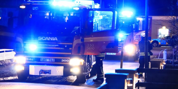 Utryckning till villa i Kvänum – Explosion i köket
