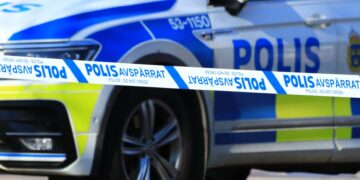 Polisbil-avspärrat-brott