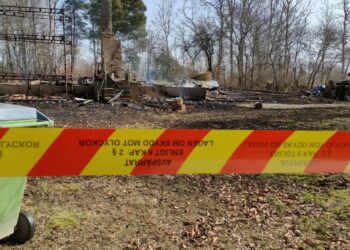 Ödehus totalförstördes i brand utanför Vedum
