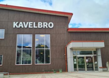 Polis tillkallades till Kavelbro gymnasium – Anmälan om misshandel