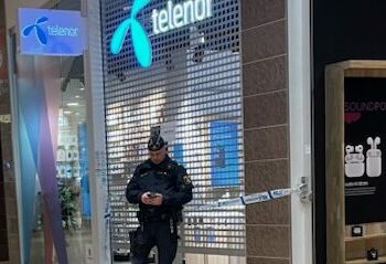 Telenorbutik rånades i Skövde
