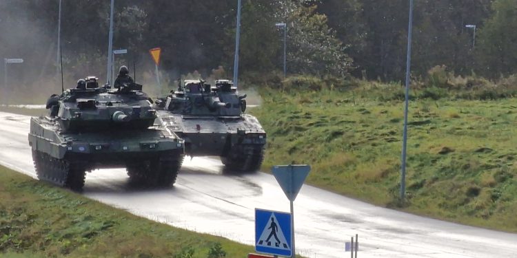Pansardagen i Skövde: se bilderna här