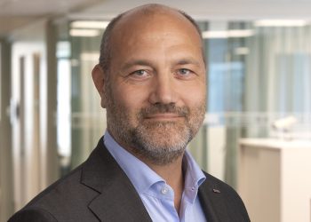 Nobia svänger igen – säger upp personal