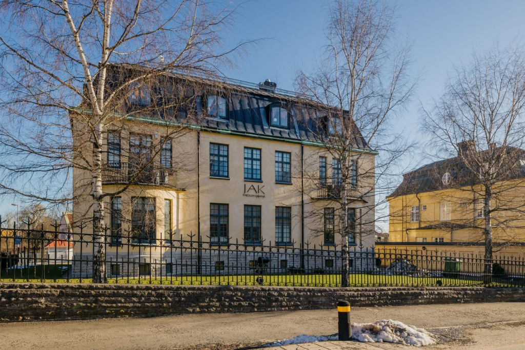 JAK Medlemsbank utifrån