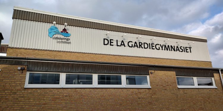 De la Gardiegymnaiset