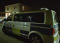 Skrik och smällar ledde till stor polisinsats