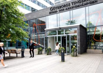 14 dömda för bedrägeri – lurat till sig 17 miljoner