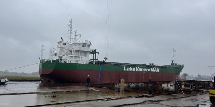 M/V Naven
